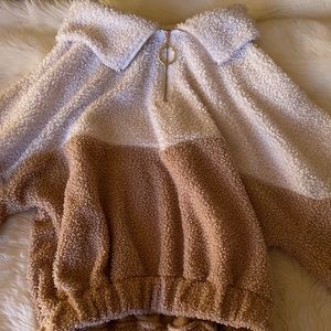 Cropped Split-Color Teddy Half-Zip from ROMWE